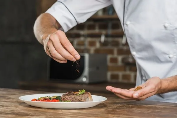 ES tem mais de 5.740 vagas de emprego nesta segunda-feira (21)