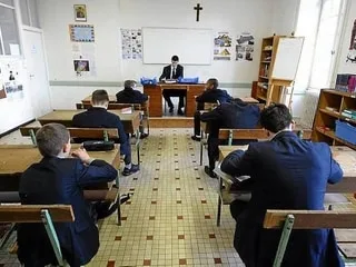 « Le pensionnat de Chavagnes » : vingt ans après, M6 prépare le retour de l’émission culte