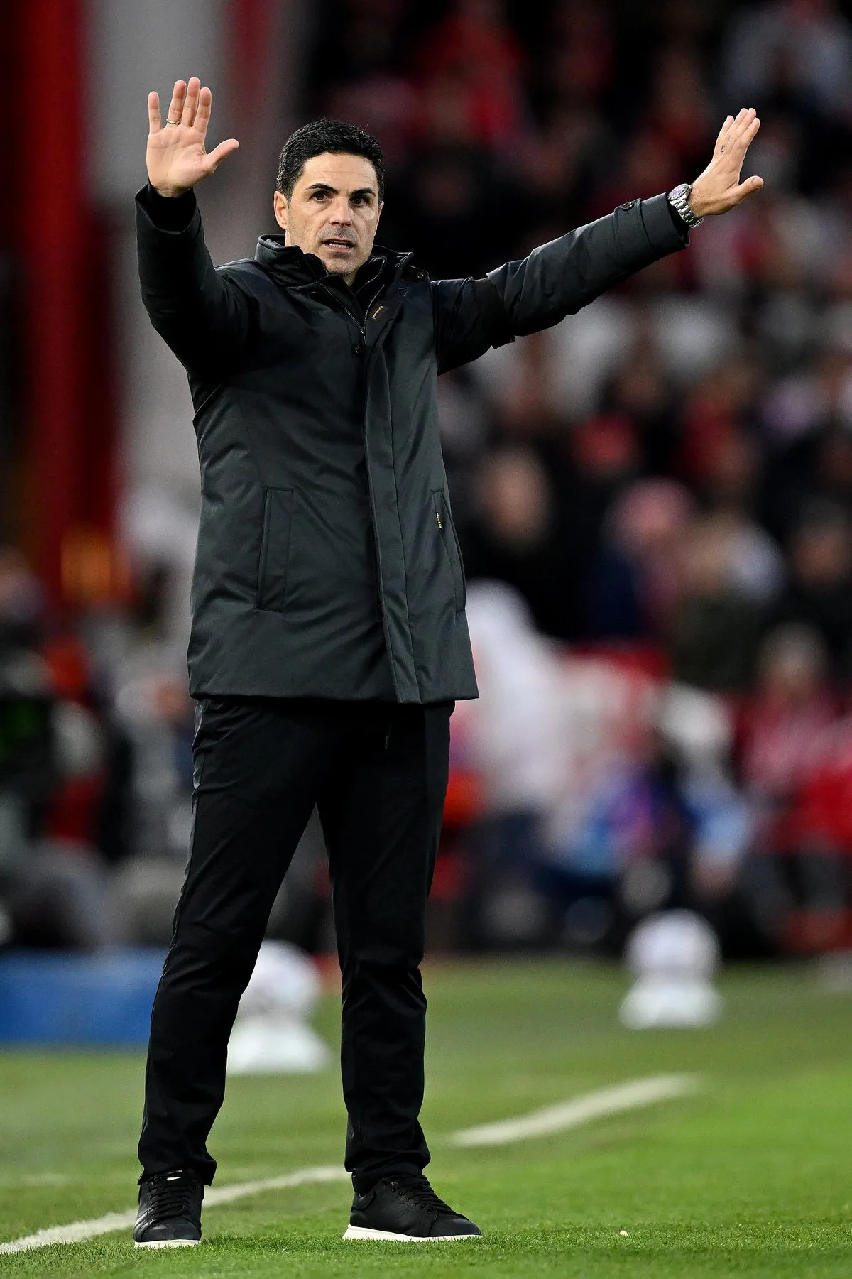 Mikel Arteta explains Eberechi Eze substitution as Arsenal star spurns opportunity