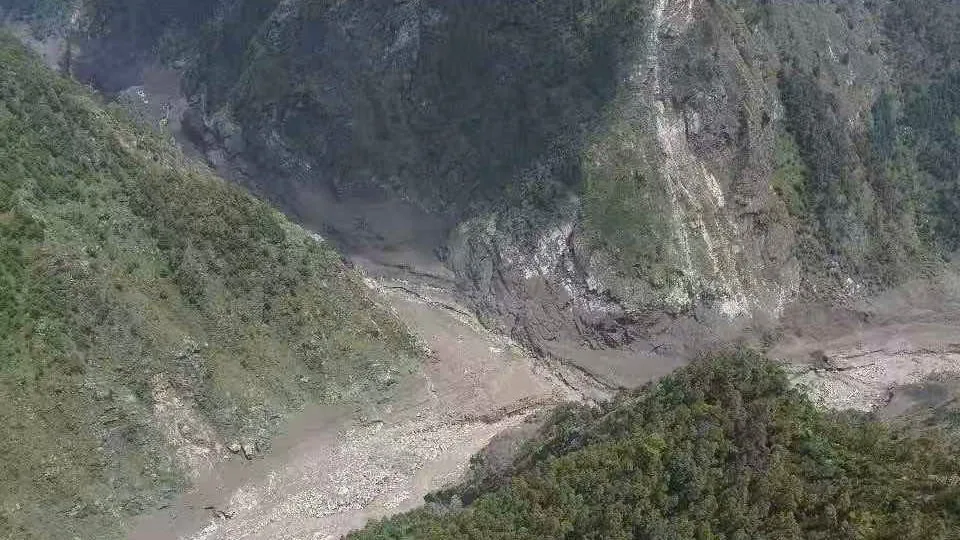 10 Toronto residents on a trek in Nepal unaccounted for after deadly flash floods: non-profit group