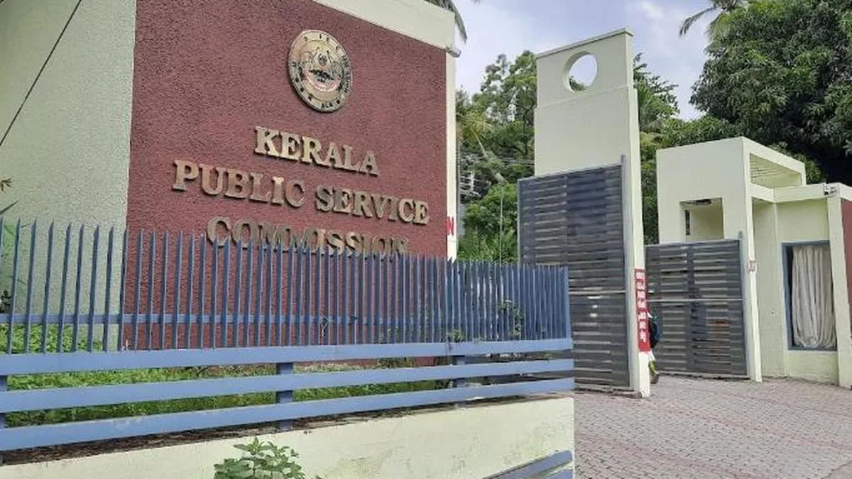 Keralam Cabinet move to extend validity of PSC rank list evokes mixed response