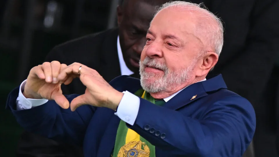 Regras generosas permitem a Lula cumprir meta fiscal mesmo com rombo de R$ 60 bilhões