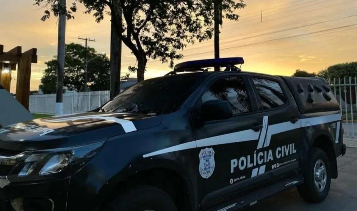 Homem é preso por matar esposa a facadas na frente do filho de 7 anos