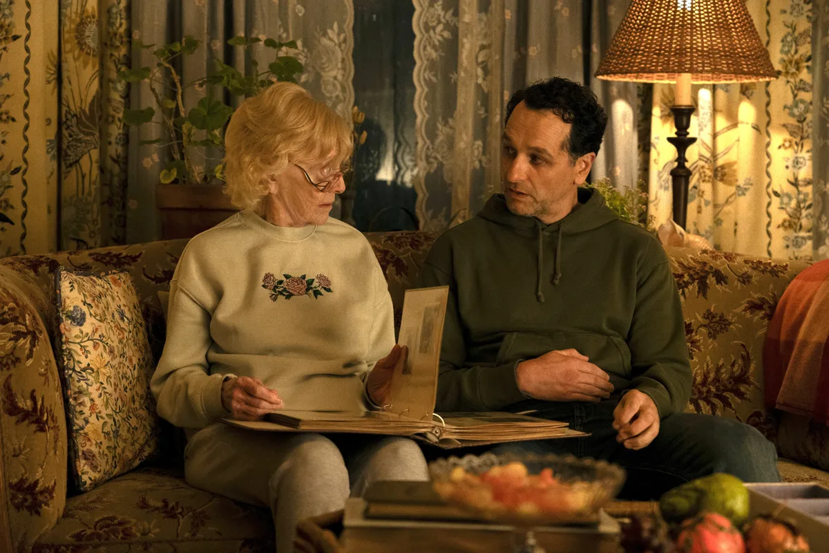 ‘Widow’s Bay’ and Other Contenders Continue to Complicate Emmy’s Comedy Conundrum