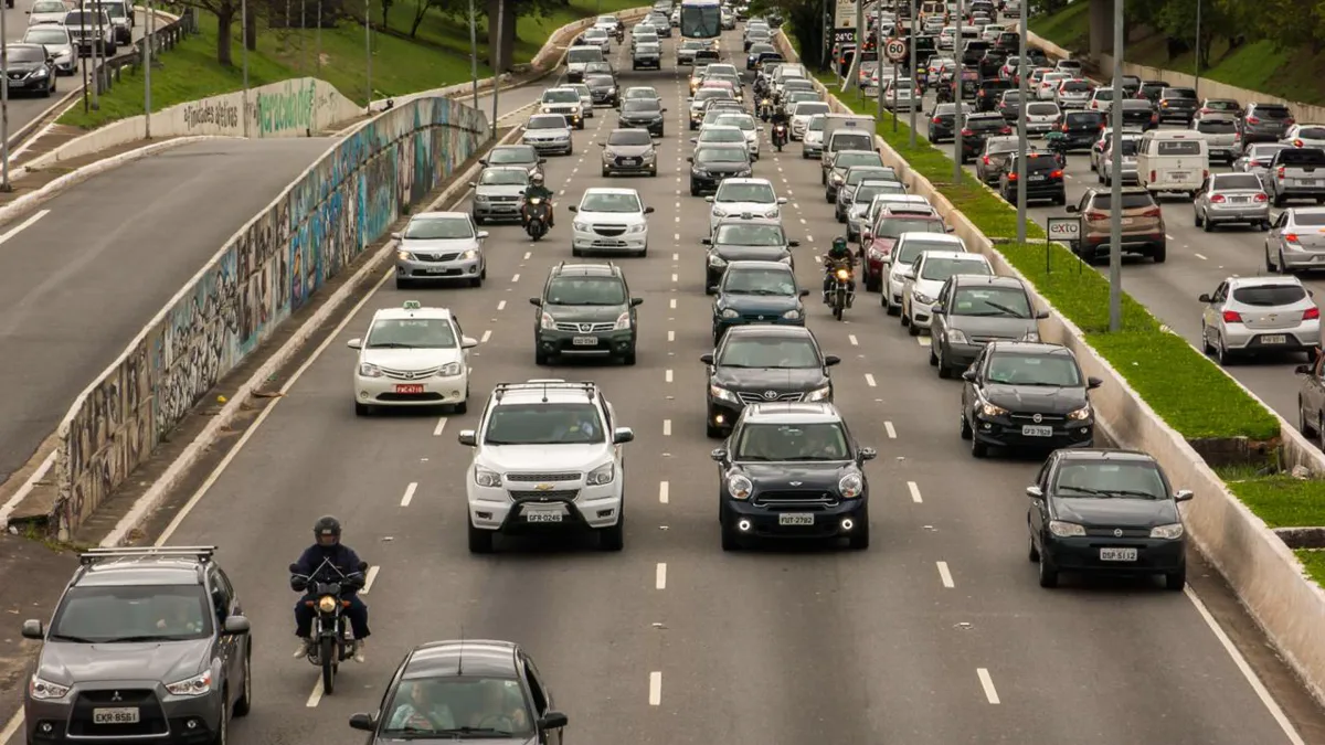 Alerta para quem tem veículos com 10, 20 e 30 anos de idade