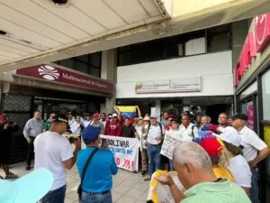 Gremios profesionales de Guayana exigen restitución de derechos
