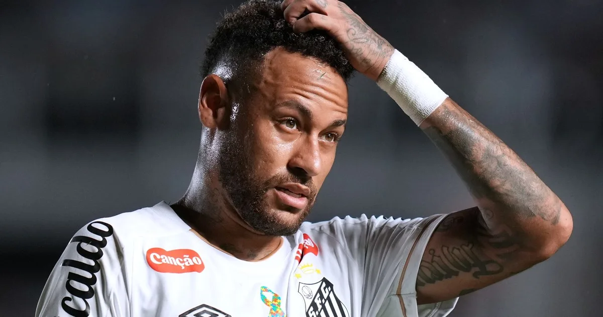Neymar es duda para el mata-mata con Palmeiras por el césped sintético: ¿cuántos partidos se perdió en el año?