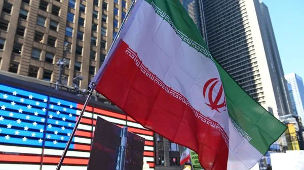 США и Иран согласовали прекращение огня, сообщили источники