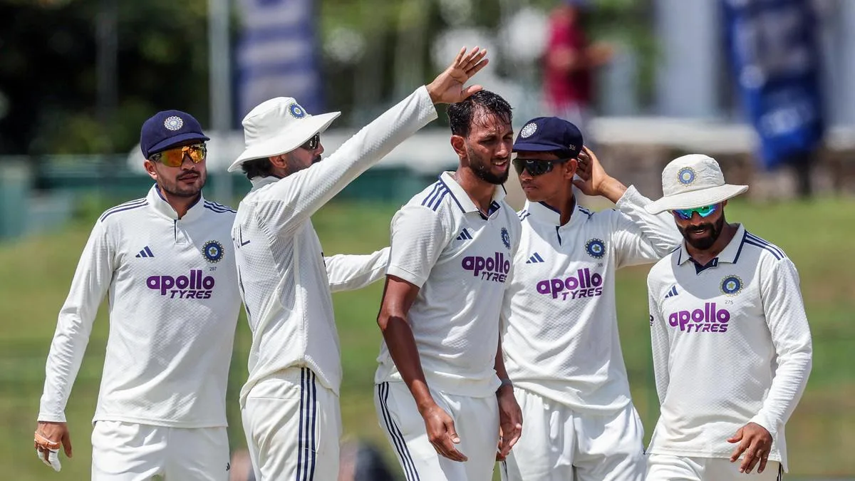 SL vs IND Day 3: Sooriyabandara and Dinusha help Sri Lanka stay afloat