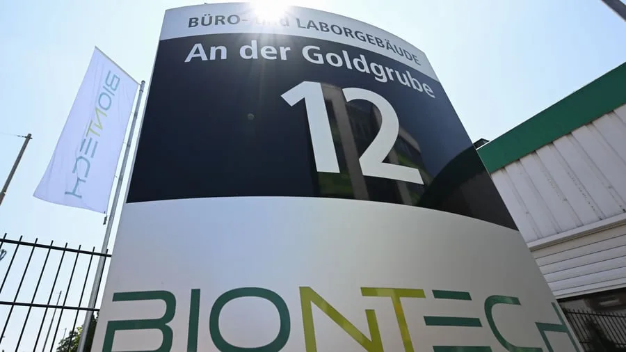 Krebs-Therapie: Moderna gewinnt, Biontech bricht Studie ab