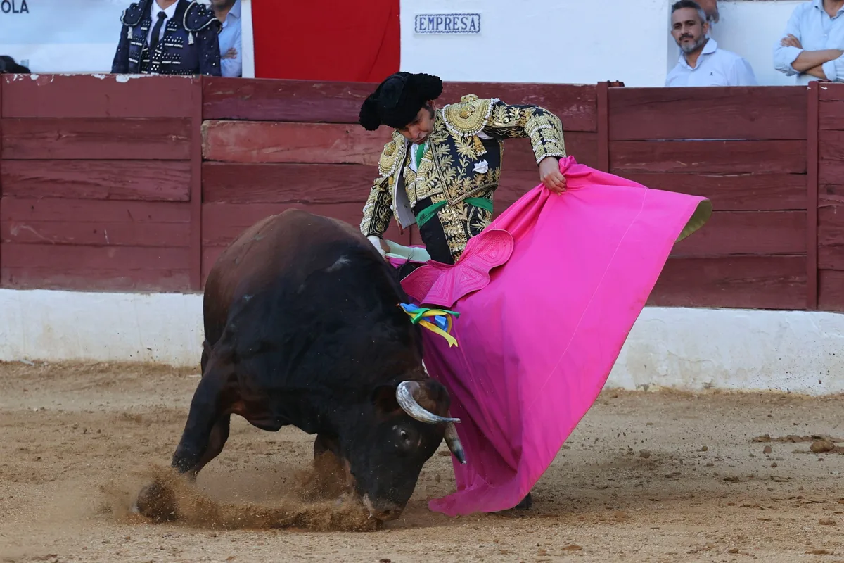 Toros en Las Ventas de Madrid por la Feria de Otoño, en directo: última hora de Morante de la Puebla, Héctor Gutiérrez y Aarón Palacio hoy