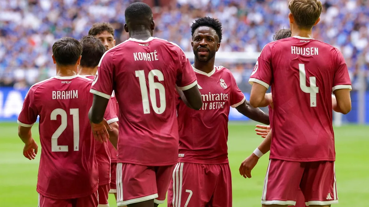 El Real Madrid no da opción al Schalke 04 en el último partido de pretemporada (0-3)