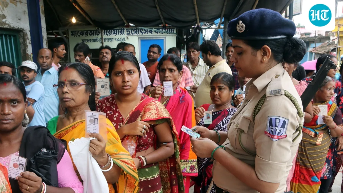 Member details, Aadhaar link likely: Delhi govt mulls creation of panel for family ID cards