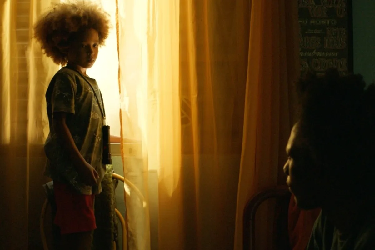 Grace Passô celebra estreia como diretora e mira público nos cinemas