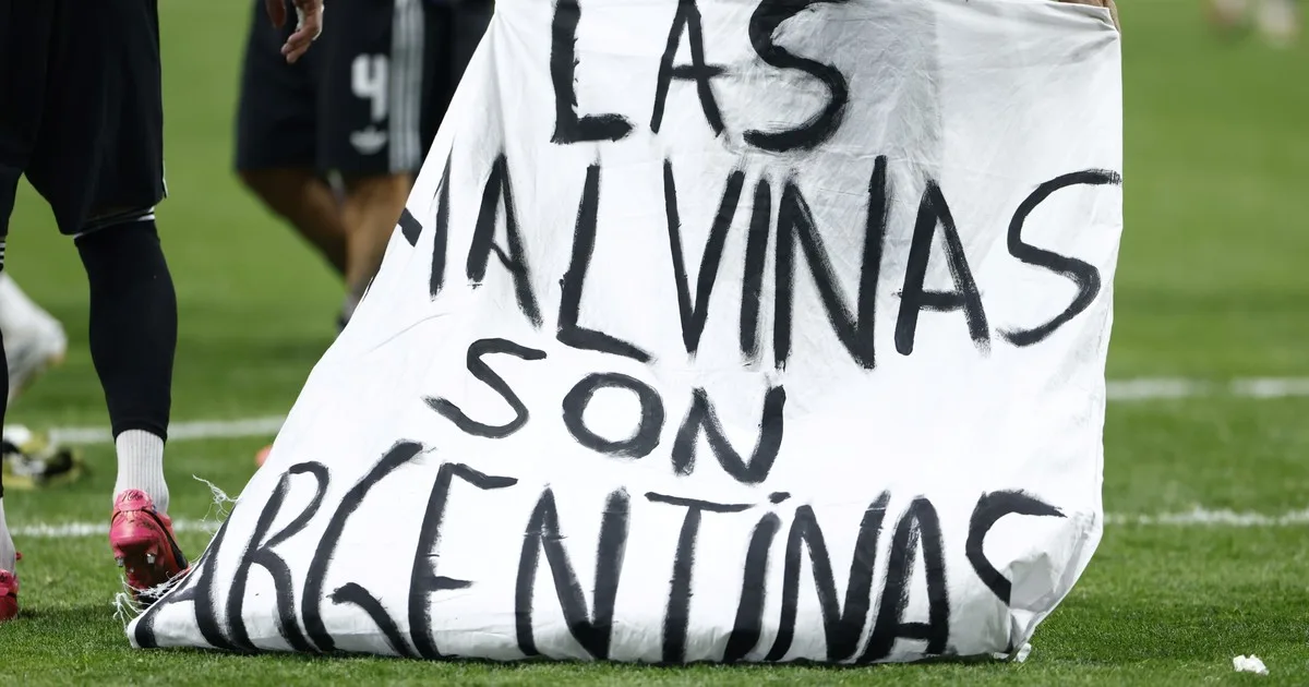 EE.UU. advirtió a Gran Bretaña que podría quitarle su apoyo en el reclamo por las Malvinas si no aumenta su gasto militar para la OTAN
