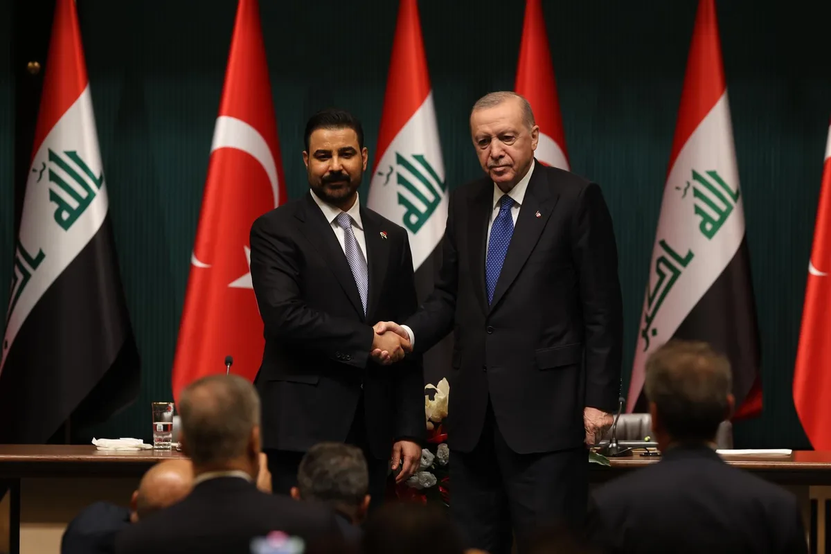 Irak y Turquía acuerdan la seguridad de Sinyar y la retirada de tropas turcas de territorio iraquí