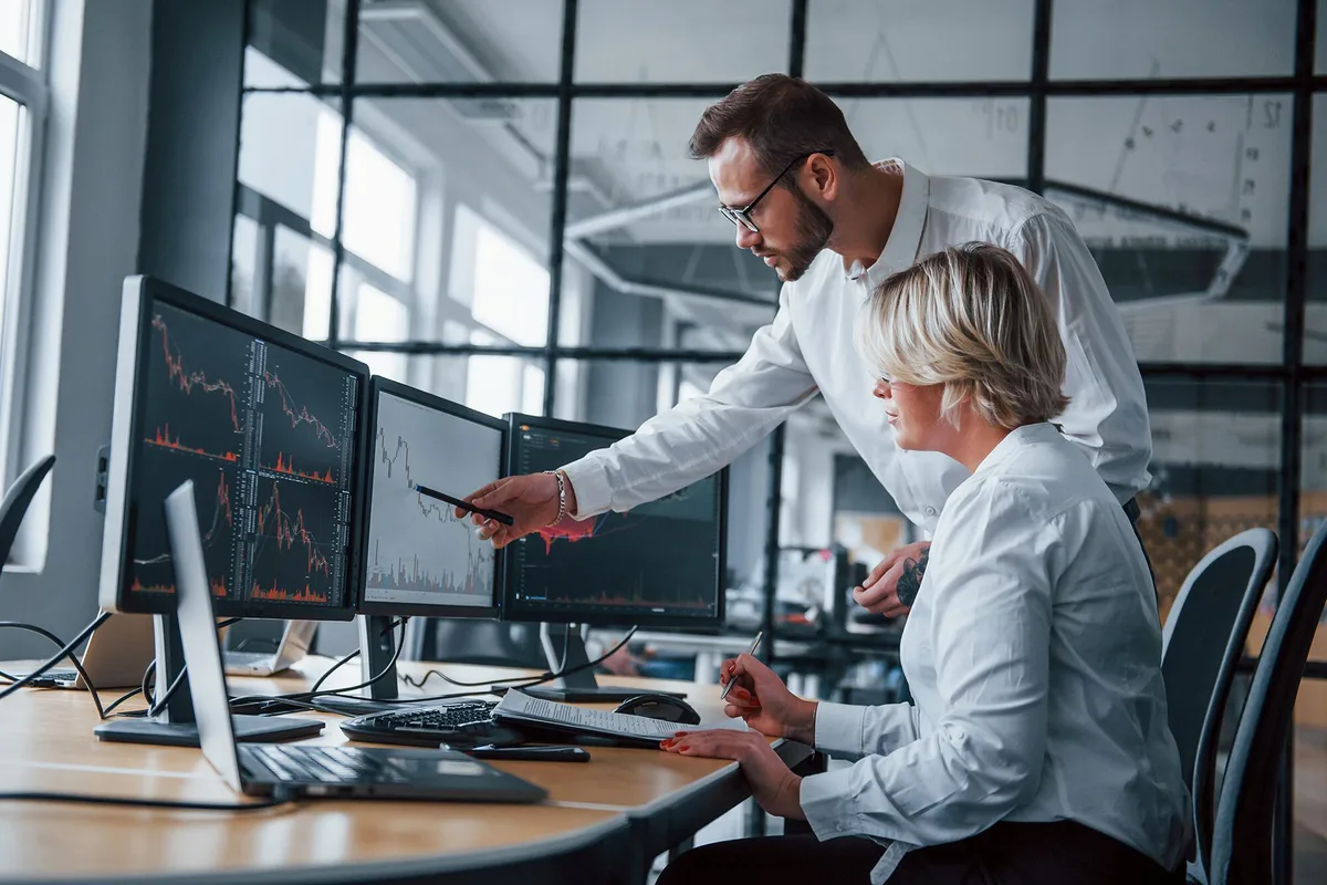 OpenAI se alió con Morgan Stanley y Evercore, y lanzó un ChatGPT para servicios financieros