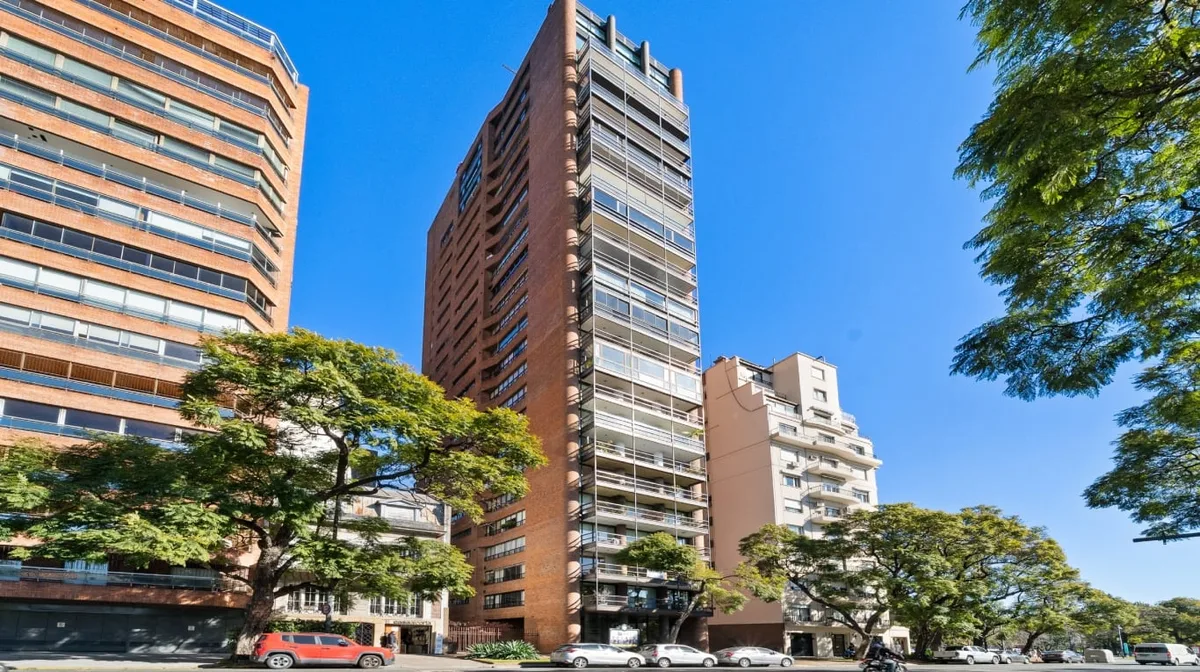 El edificio de lujo menos conocido de Palermo Chico: tiene un solo departamento por piso y se venden desde US$1,7 millones