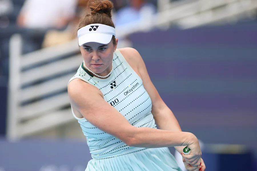 Noskova domina Boulter e vence a primeira desde Wimbledon