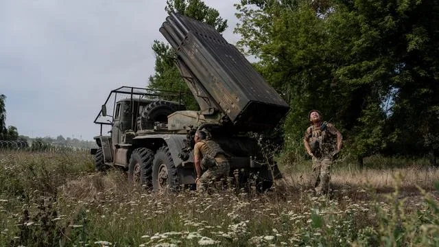 Krieg in der Ukraine: Selenskyj ruft zu weiterem Widerstand gegen Russland auf