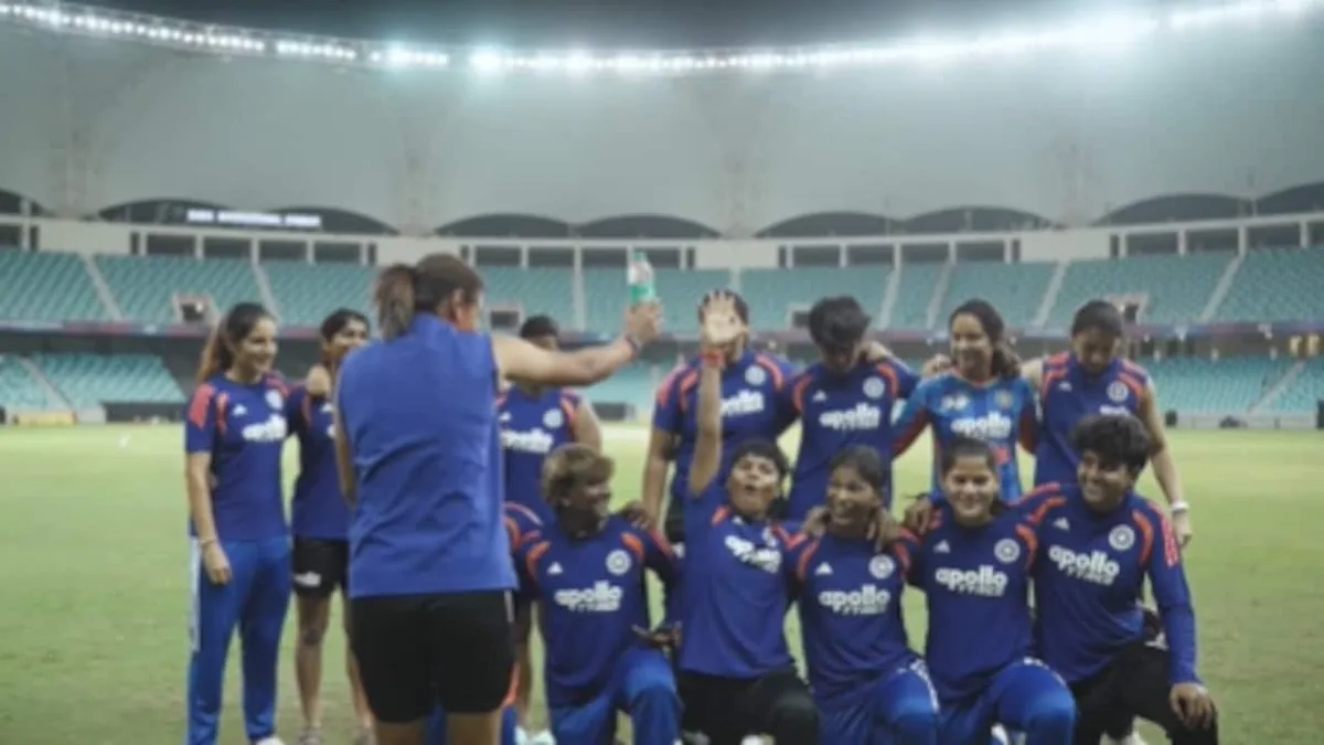 Team India's 'Bottle Lift' After Asia Cup Trophy Snub Leaves Internet In Splits. Video