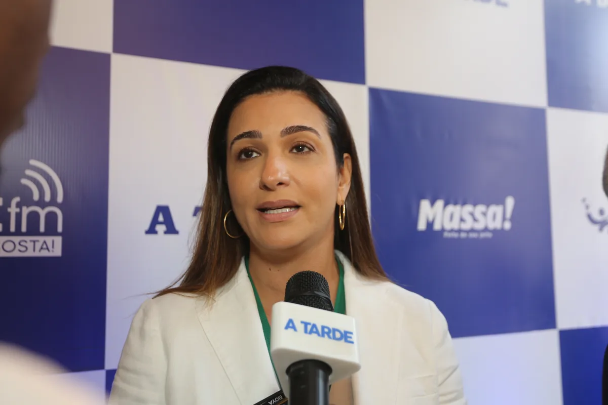 Roberta Roma é internada novamente após sentir dor no peito em Salvador