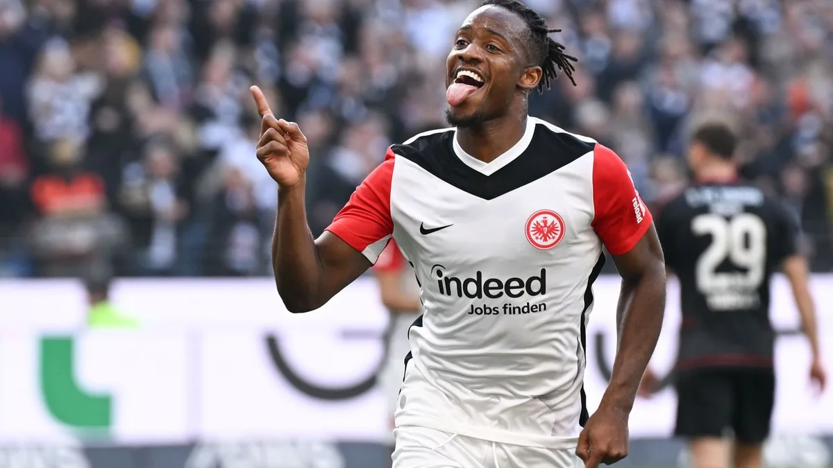 Transfer: Stürmer Batshuayi verlässt Eintracht Frankfurt