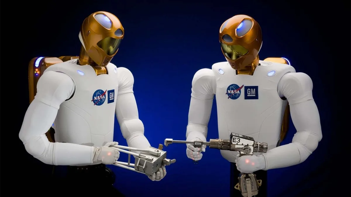Sortie spatiale de Sophie Adenot : quand la Nasa rêvait d’astronautes robotisés