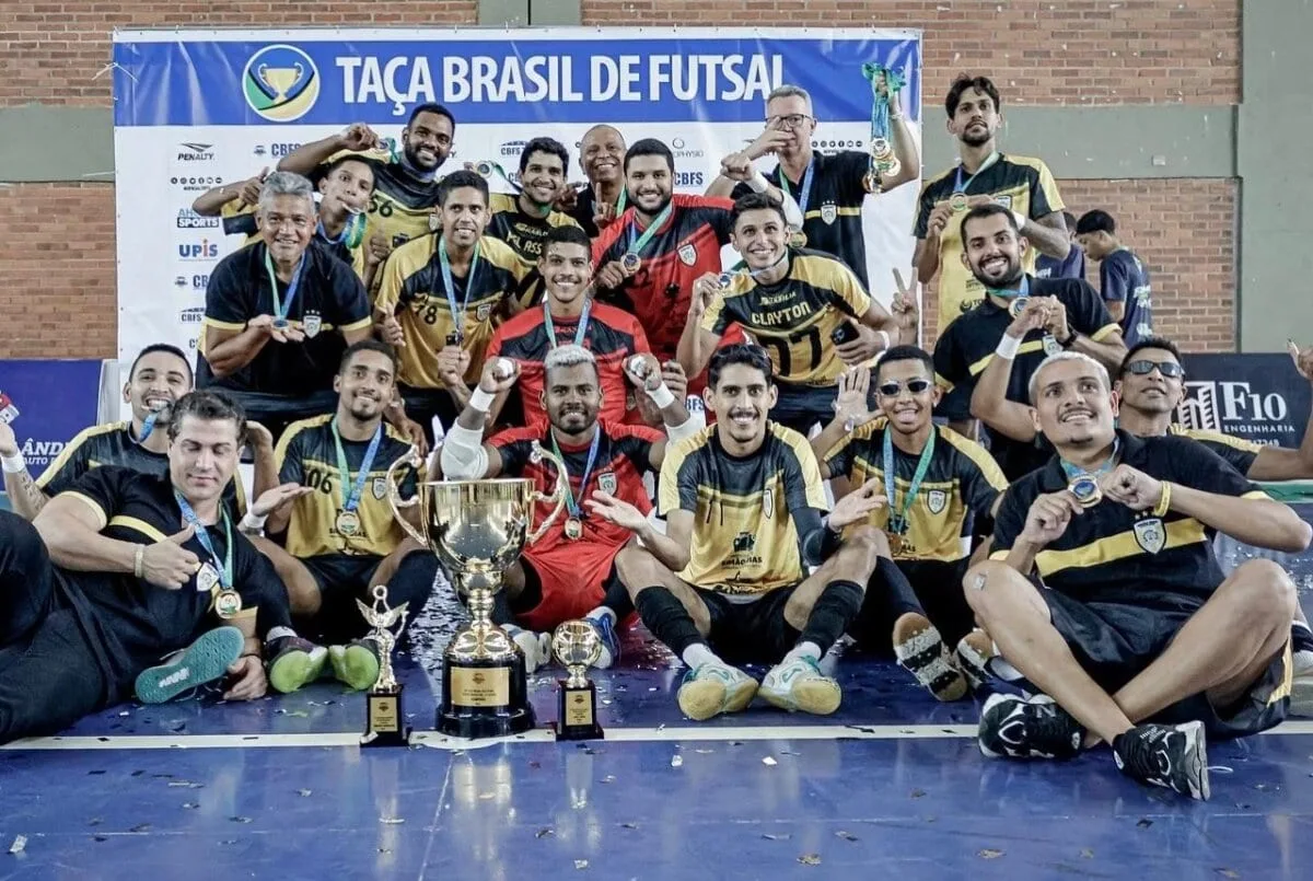 Simão Dias bate o Fidas e conquista a Taça Brasil de Futsal
