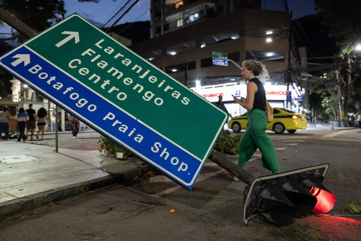 Um cacique contra tempestades