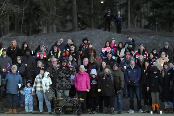 Groups push for ‘maximum transparency’ on Tumbler Ridge gun details
