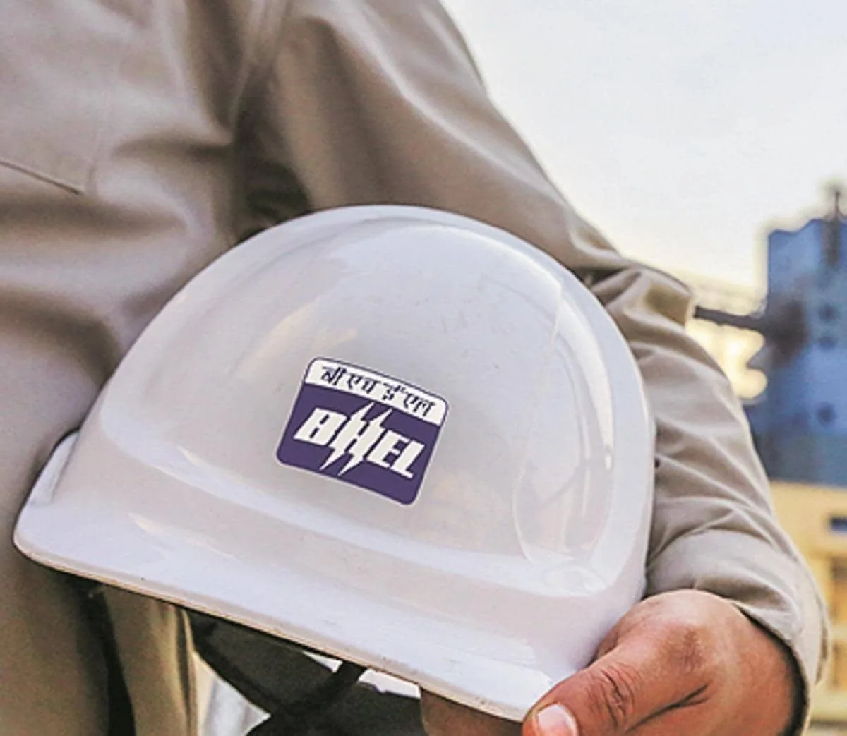 Better execution, margin gains positive for Bhel despite valuation concerns