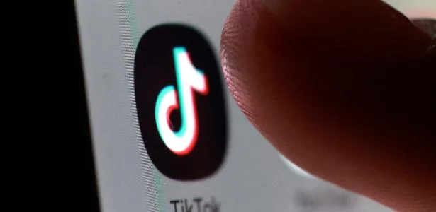 Brasil multa TikTok em R$ 153,7 mi por falhar em proteger dados de menores