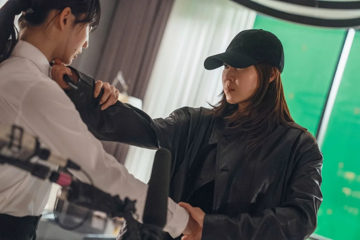 공효진, ‘유부녀 킬러’ 위해 킥복싱까지…액션도 제대로