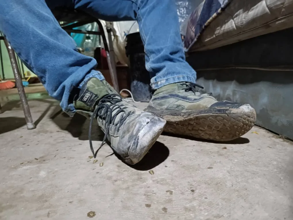 Hablarles a los cuerpos para que salgan de los escombros: Un topo venezolano cuenta su experiencia en La Guaira