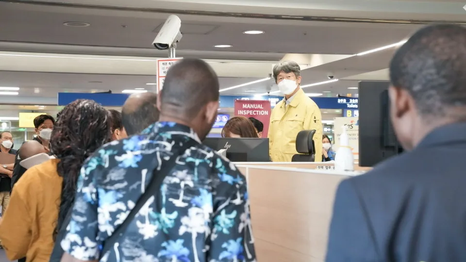 “에볼라 확진시 국립중앙의료원 이송”…질병청, 대응 강화