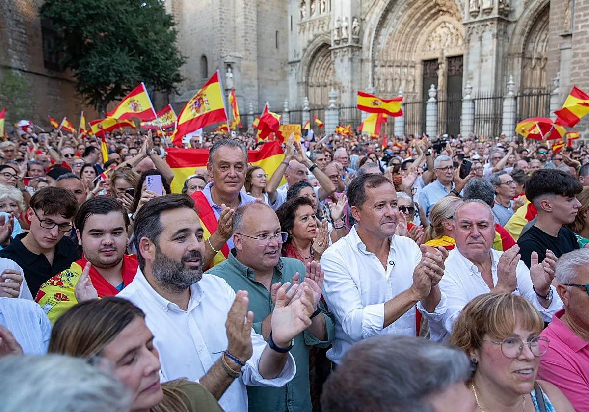 Tellado (PP) reta a Sánchez: «Convoque elecciones y devuelva la palabra a los españoles»