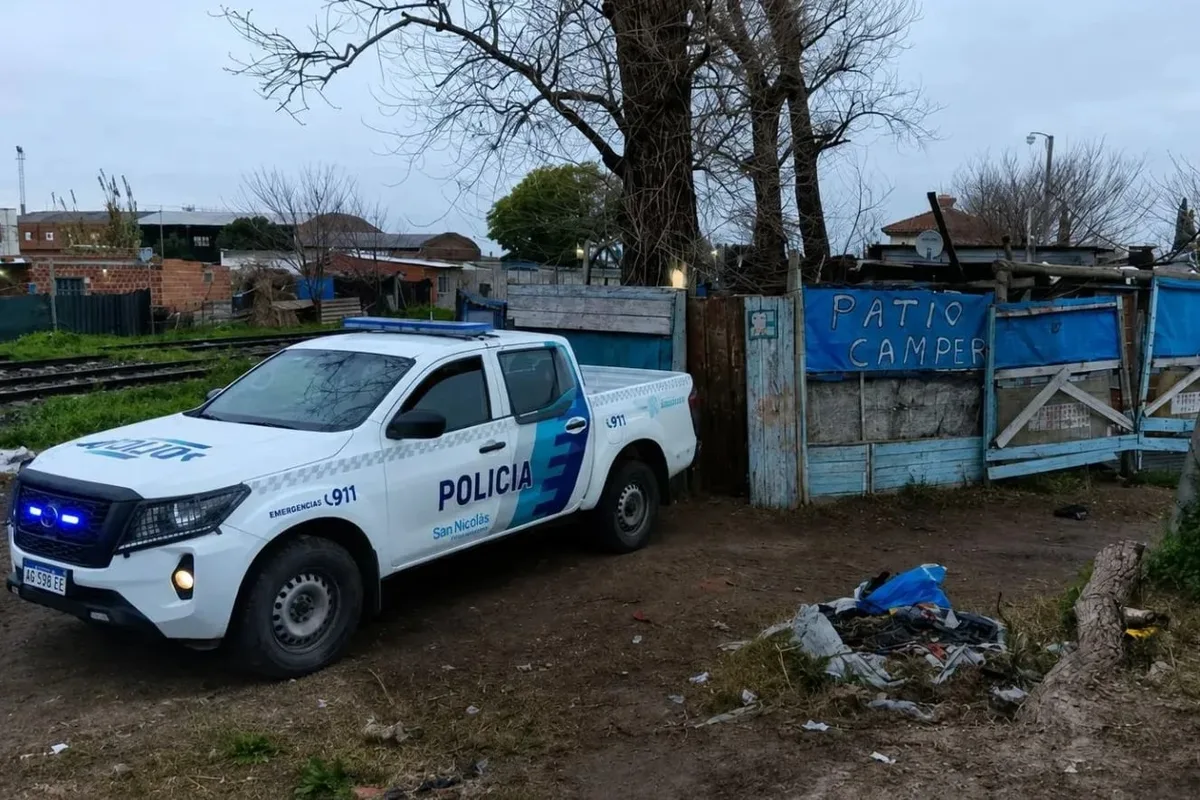 Encontraron muerto a un hombre que estaba desaparecido en San Nicolás: estaba enterrado en el patio de la casa de su pareja