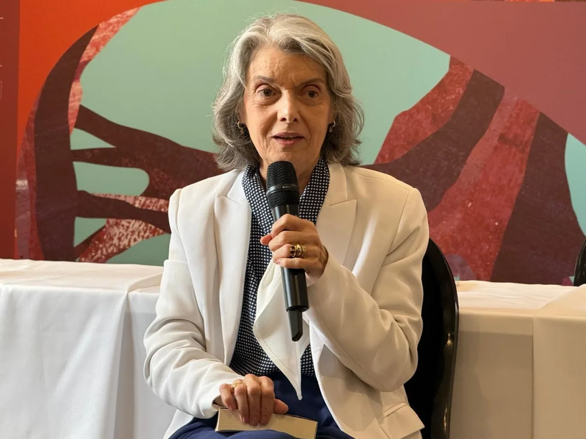 Um recado do livro infantil de Cármen Lúcia sobre democracia a alguns ministros do STF