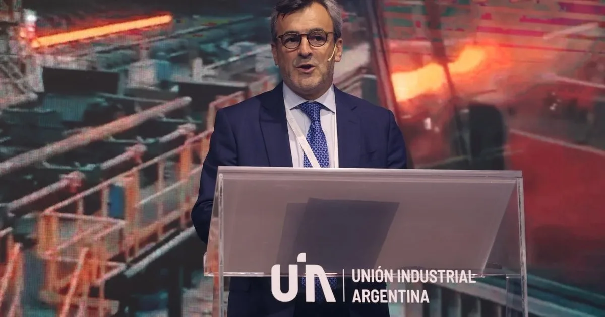 El Día de la Industria se celebra en un laboratorio: el mensaje que la UIA le quiere hacer llegar al Gobierno