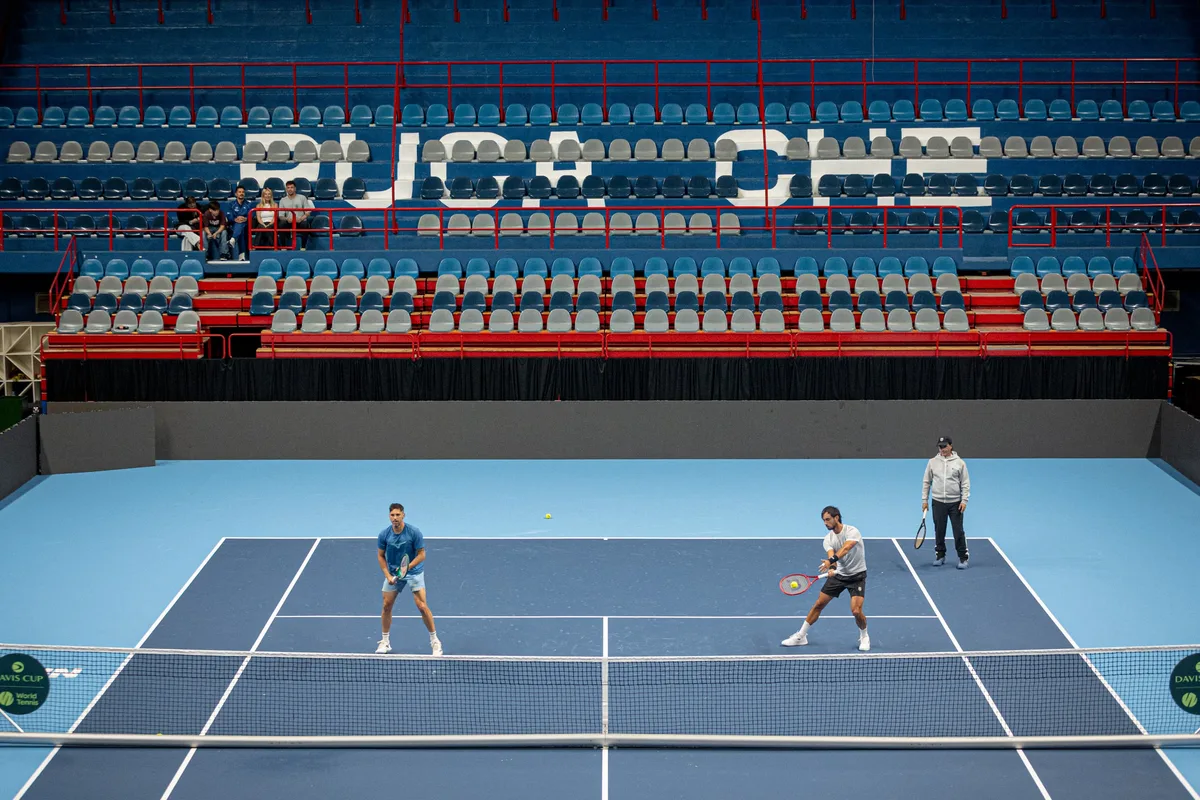 La Copa Davis y Vaca Muerta: el salvataje de las petroleras y la Patagonia al tenis argentino en una serie que busca ser un “win-win”