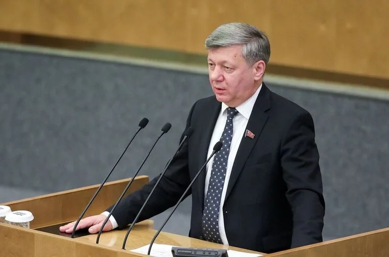 Депутат Новиков: Пересмотр Киевом своей политики создаст основу для переговоров