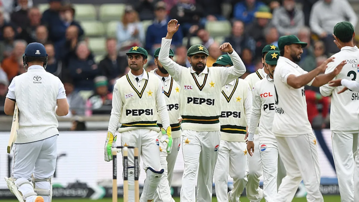 England vs Pakistan Live Updates, 3rd Test Day 4: Pakistan Eye Quick Wickets To Avoid Clean Sweep vs England
