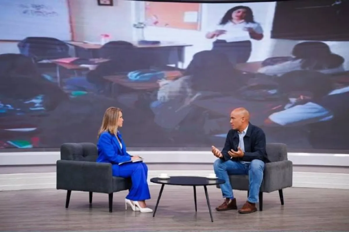 Héctor Rodríguez admitió que algunas escuelas podrían desaparecer tras los daños por los terremotos (VIDEO)