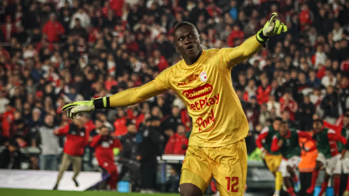 Weibmar Asprilla, así fue el recorrido d suplente de Santa Fe que se convirtió en la gran figura triunfo sobre River Plate en la Copa Sudamericana