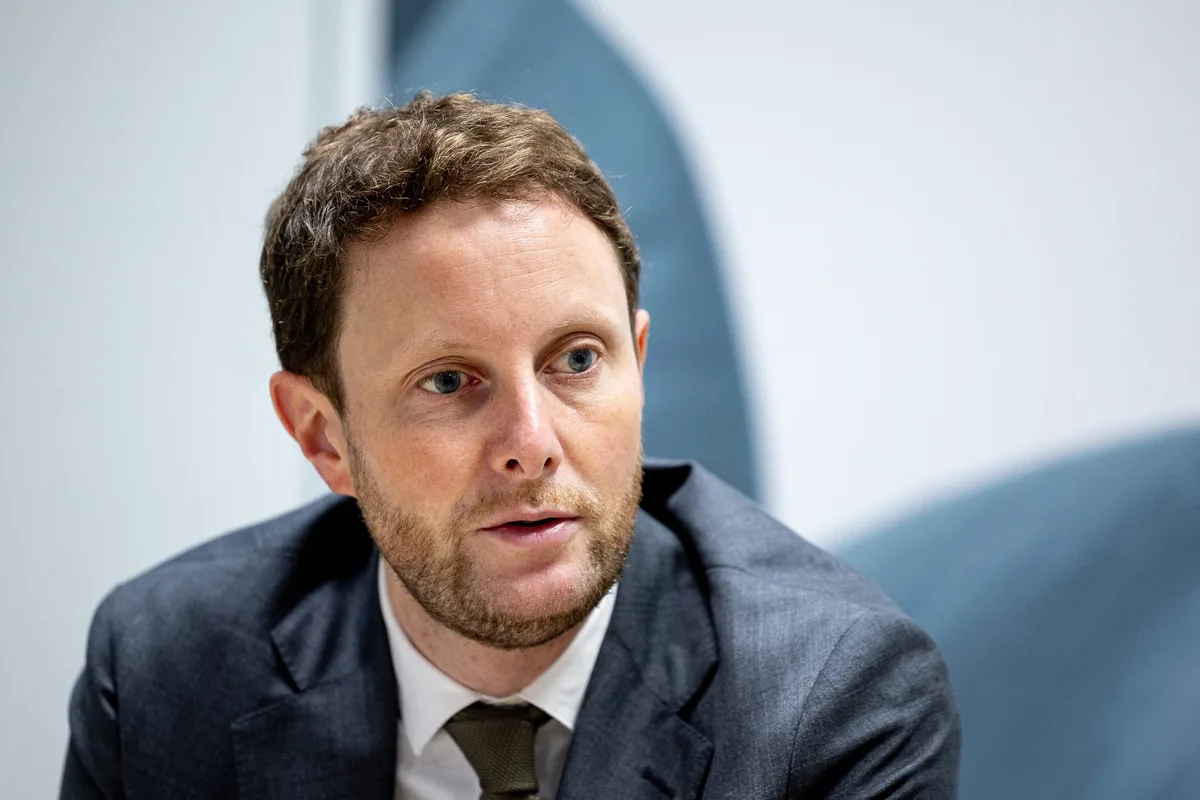 Clément Beaune : "C’est parce qu’il y aura de plus en plus de vieux qu’il faudra s'intéresser de plus en plus aux jeunes"