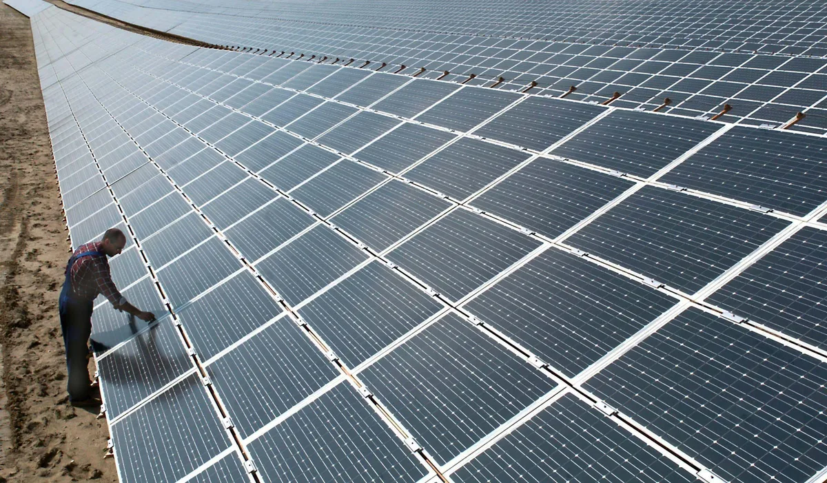 EUA desenvolve novos painéis solares para tentar quebrar domínio da China