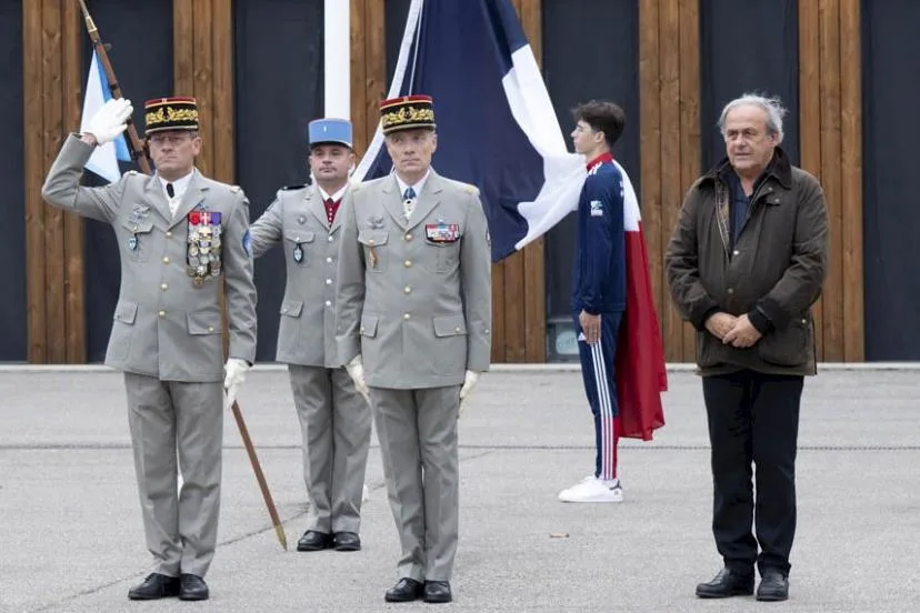 De la levée de couleurs à Fontainebleau à la fête au Pavillon Baltard, les champions ont rendu hommage au bataillon de Joinville, fer de lance du sport français