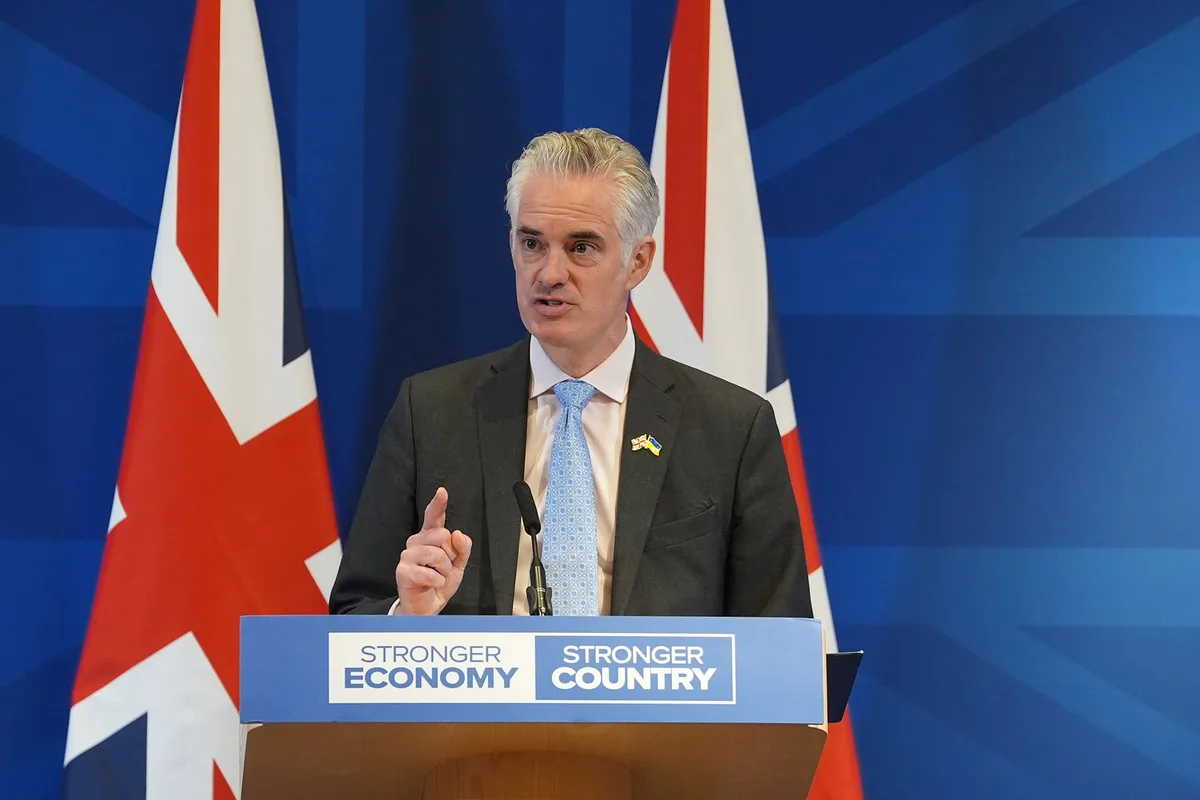 Un parlamentario conservador de Reino Unido le respondió a Milei y aseguró que las Malvinas “seguirán siendo británicas”