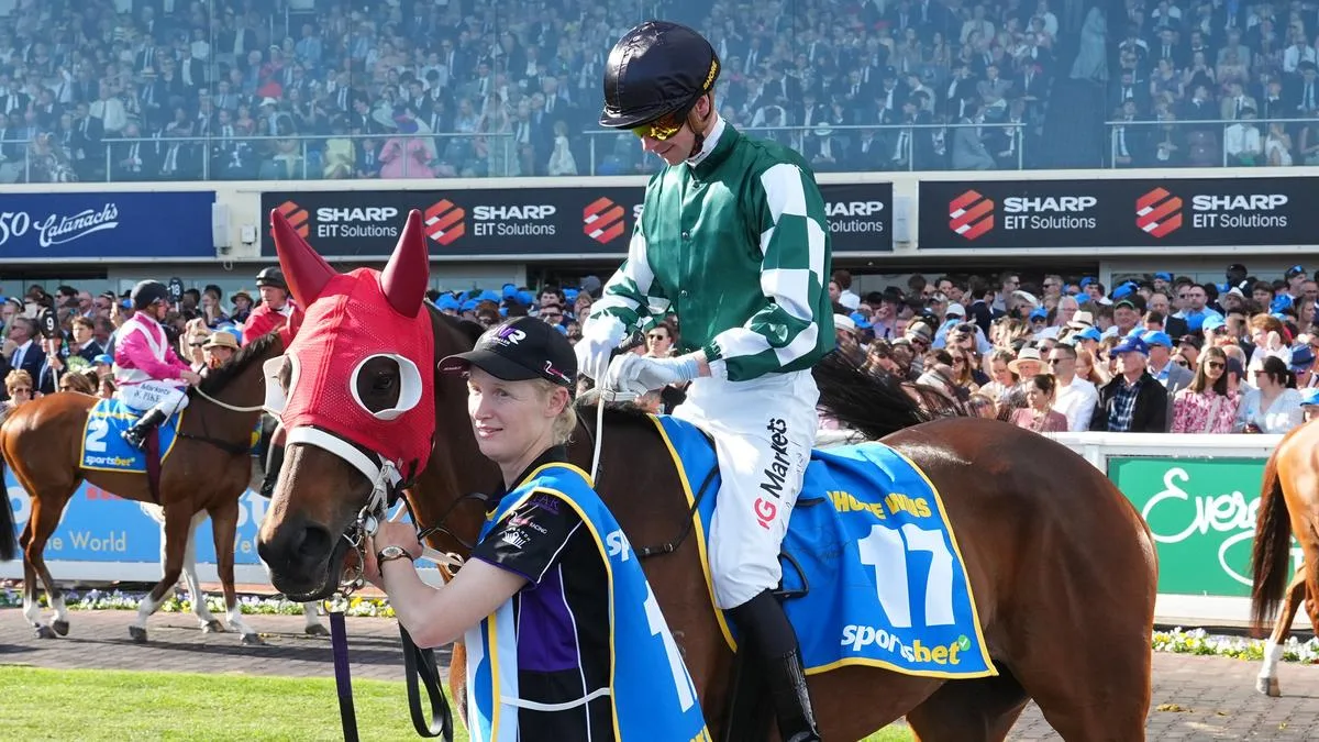 Ohope Wins euthanised and WA’s Mark Zahra involved in horror fall as Kingswood wins in Caulfield Cup boilover